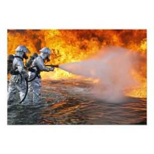 Ett lag för flygplanräddingfirefighting fototryck