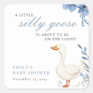 Ett litet Fånig Goose Boy Baby Shower Fyrkantigt Klistermärke