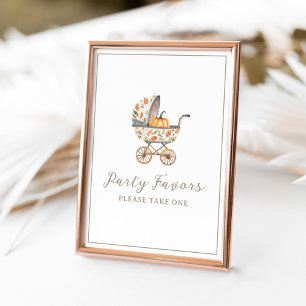 Ett litet Party favors-tecken på Pumpkin Baby Show Poster