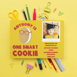 Ett meddelande om Smart Cookie Photo Studenten Inbjudningar