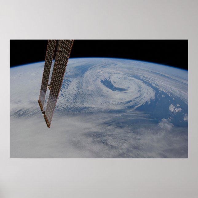 Ett medelatlantiskt lågtryckssystem. poster (Framsidan)