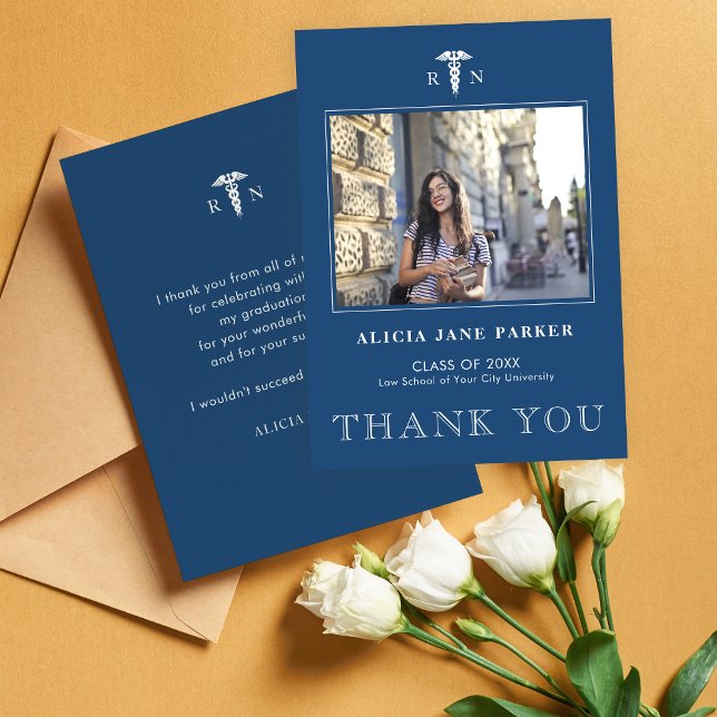 Ett modernt foto från sjuksköterskeskolan studente tack kort (Skapare uppladdad)
