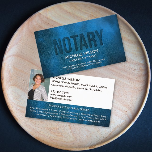 Ett offentligt lån med signering av Agent-foto med Visitkort (navy blue  leather with embossed "notary" text business card)