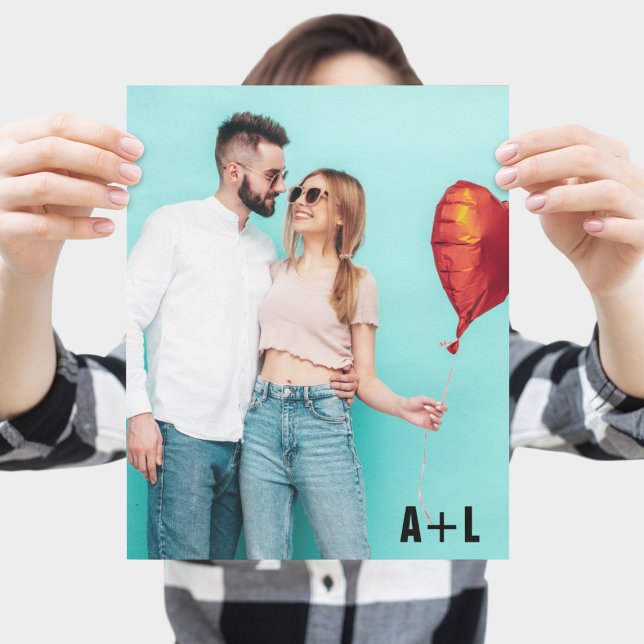 Ett par foto Anpassningsbar Initialer Valentines d Poster (Couple Photo Custom Initials Valentines Day Poster
)