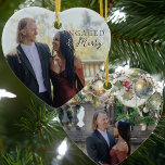 Ett par foto av Dubbla vid sidan av hjärtat Julgransprydnad Keramik<br><div class="desc">Engaged and Merry Photo ornament - perfekt för det förlovade parets första julklappar. Fotomallen har konfigurerats så att du kan lägga till ett foto på förlovningen på båda sidor. Den ena sidan har en övertäckning av eleganten som lyder "iland & merry" och den andra sidan som ett traditionellt nostalgiskt överlägg...</div>