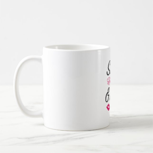 Ett par Gift Kiss Me Kaffemugg (Vänster)