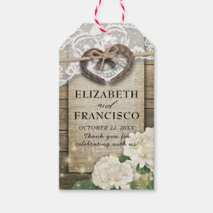 Ett par Horseshoe Heart Snöre Hydrangea Wood Bröll Presentetikett