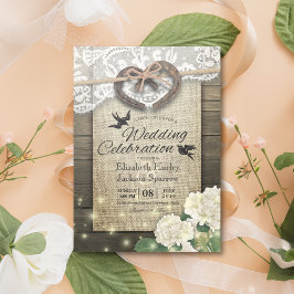 Ett par Horseshoe Heart Snöre Wood Hydrangea Bröll Inbjudningar