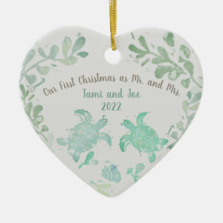 Ett par ornament i Helgdag Sea Turtle Coastal Beac