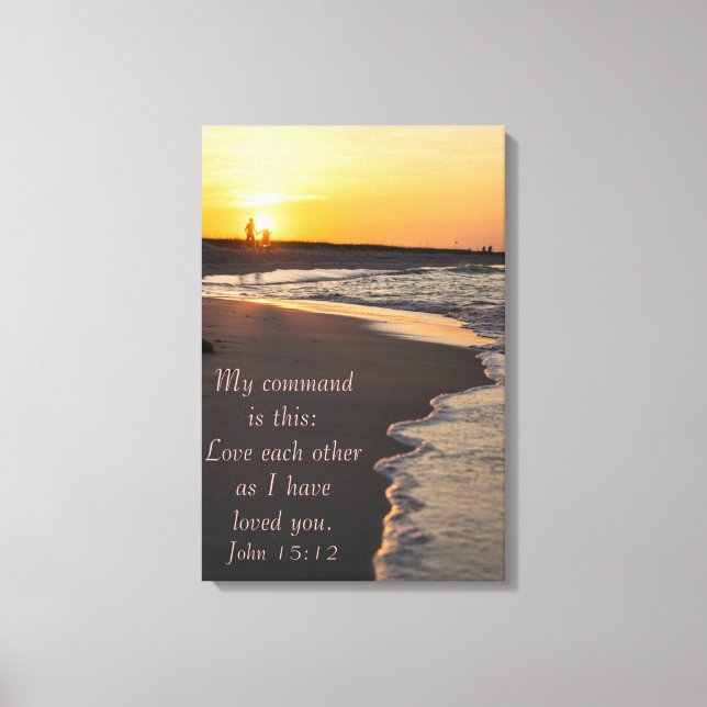 Ett par Walking Beach vid Sunrise John 15 12 Canvastryck (Framsida)