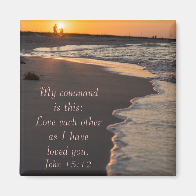Ett par Walking Beach vid Sunrise John 15 12 Magnet (Framsidan)