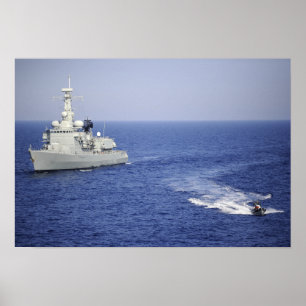 Ett portugisiskt marinlag i ett uppblåsbart fartyg poster