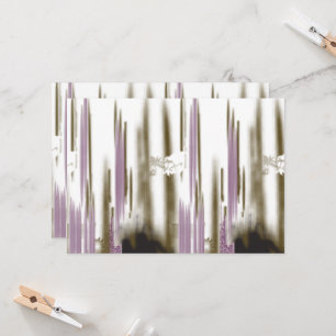 Ett pristiskt sjö som ligger i ett snö-skyddat ber inbjudningar