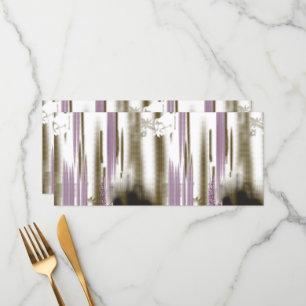 Ett pristiskt sjö som ligger i ett snö-skyddat ber meny