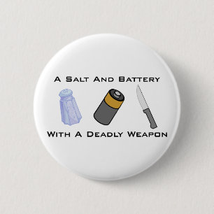 Ett salt och ett batteri med ett dödligt vapen knapp