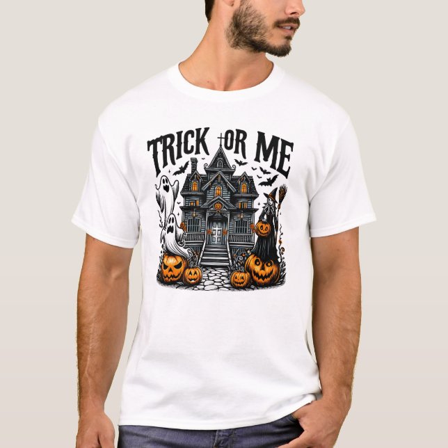 Ett skådespel Halloween-möte på hemmet T Shirt (Framsida)