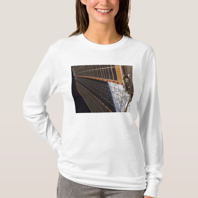 Ett solfångarsystem vinge tee shirt (Framsida)