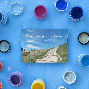 Ett steg i taget vid en tidpunkt för att dölja ett kort