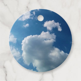 Ett stort moln gåvor etiketter