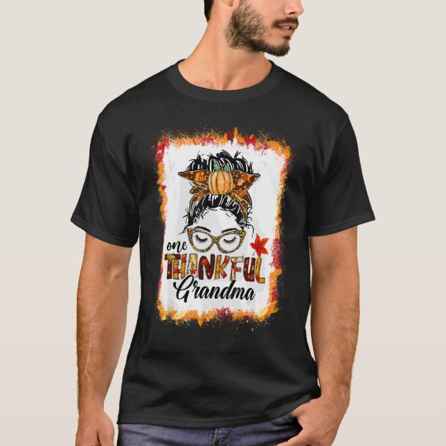 Ett tacksamt mormor Messy Bun Fall Hösttack T Shirt (Framsida)