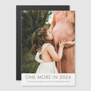 Ett till under 2024 Gravid Announcement Magnet