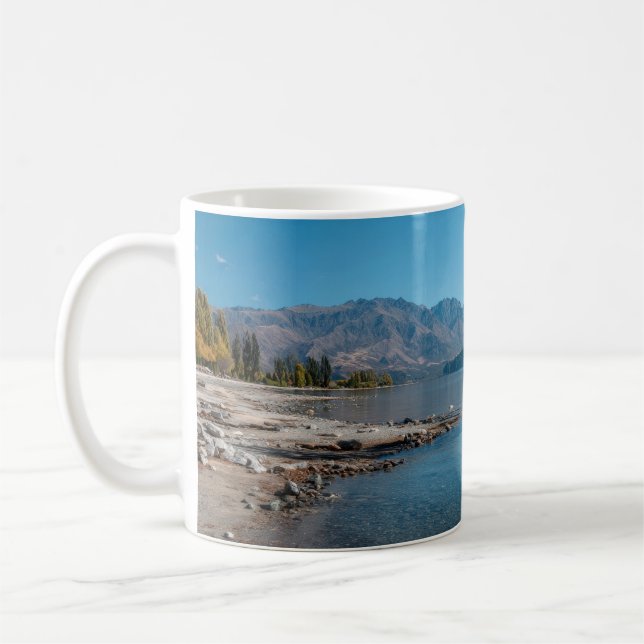 Ett träd i en sjö kaffemugg (Vänster)