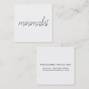Ett tunt skript med minimal elegant på vitt fyrkantigt visitkort