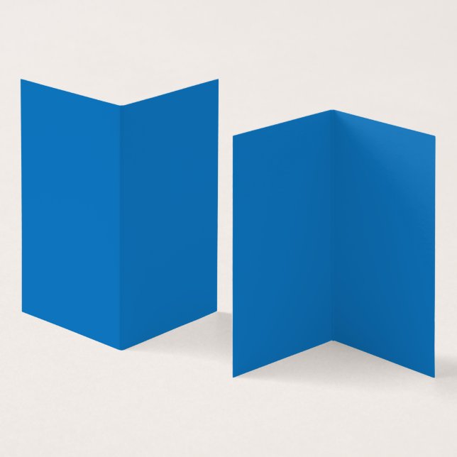 Ett tydligt blå himmel utan moln fyller hela kort (In- och utsida)