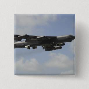 Ett US-flygvapen B-52 Stratofortress i flyg Knapp