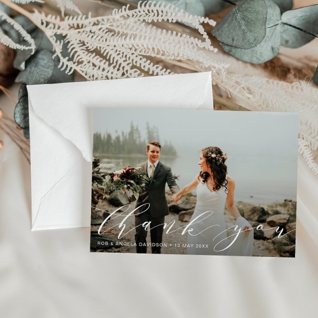 Ett vackert skript med elegant tack vare foto kort (Skapare uppladdad)