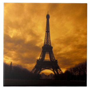 EU, Frankrike, Paris. Eiffeltornet. Kakelplatta