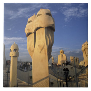 EU, Spanien, Katalonien, Barcelona. Antonio Gaudis Kakelplatta