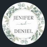 Eucalyptus Greenery Botanical Wedding Runt Klistermärke<br><div class="desc">Eucalyptus Greenery Botanical Wedding, minimalist style which can be easily updated with your Photo and text. If you need any help personalizing this product,  please contact me using the message button below and I will be happy to help.</div>