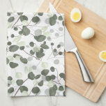 Eucalyptus Grönt löv mönster Kökshandduk<br><div class="desc">För in lite naturinspirerad elegans i ditt kök med Eucalyptus Grönt Lövs Mönster Kitchen Towel. Denna vackra och funktionella handduk visar upp en mönster som fångar upp mjuk grönt och mörk grönt eukalyptus löv, skapar en uppfriskande och inbjuder till ambitioner. Designad för att höja din köksdekoration, den här handduken är...</div>