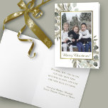 Eukalyptus & Golden Gräs God jul Photo Helgkort<br><div class="desc">Det här helgdag är festligt, unikt och vackert. Den har en strålande design med ditt foto i en gyllene faux foil ram omgiven av handmålad vattenfärg gräs grenar och eucalyptus löv i skuggor av grönt och guld. Den redigerbara bildtexten läser God jul och det finns utrymme för ett hälsning och...</div>