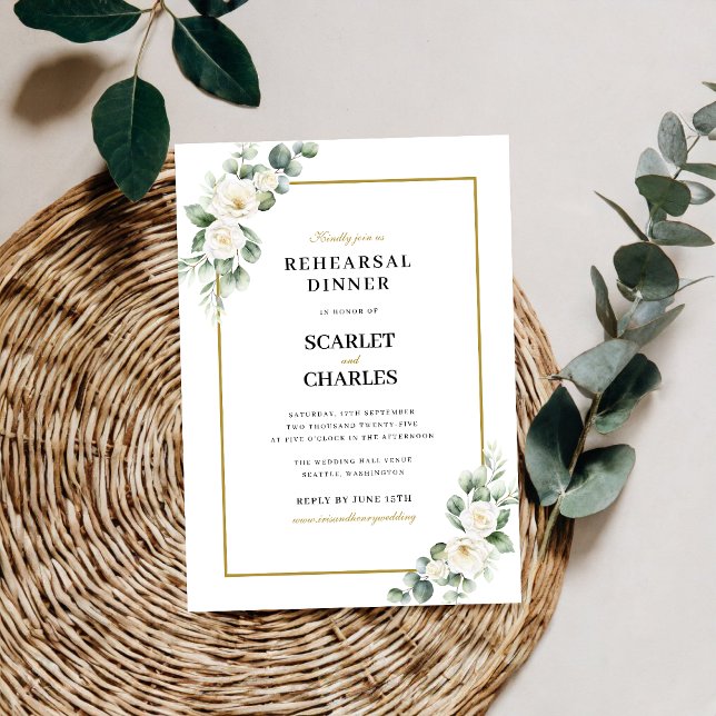Eukalyptus Vit Ros Blommig Övningsmiddag Inbjudningar (Eucalyptus white rose rehearsal dinner invitation sets a warm tone for your celebration.)