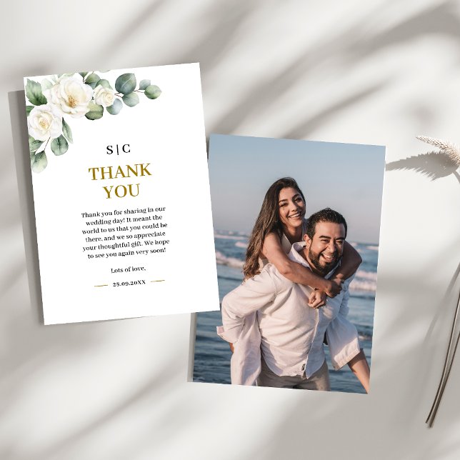 Eukalyptus Vit Ros Grönska Blommig Bröllop Tack Kort (Eucalyptus white rose thank you card shares heartfelt gratitude with timeless elegance.)