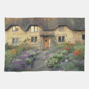 Europa, England, Chippenham. Tidig morgonljus Kökshandduk