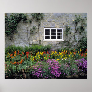 Europa, England, Teffont Magna. Blommor fyller Poster
