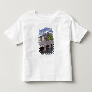 Europa, Frankrike, Chambord. En stentobro leder T Shirt