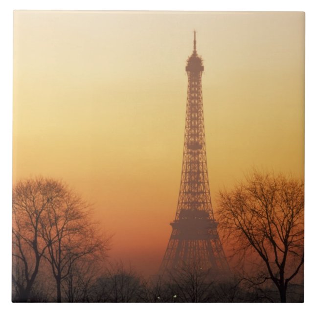 Europa, Frankrike, Paris. Eiffeltornet (Medium Kakelplatta (Framsidan)