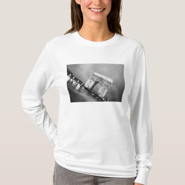 Europa, Frankrike, Paris. Snurrande Arc de Triomph Tee Shirt (Framsida)