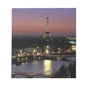 Europa, Frankrike, Paris, Solnedgångsutsikt över E Anteckningsblock