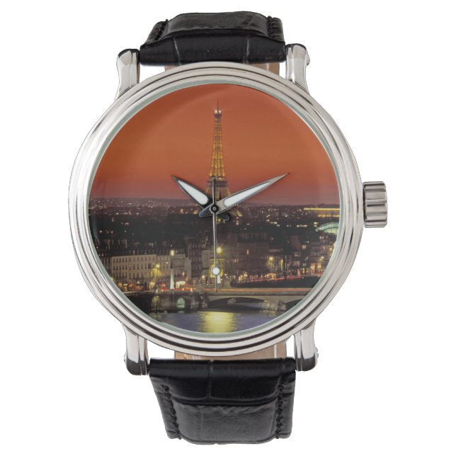 Europa, Frankrike, Paris. Solnedgångsutsikt över E Armbandsur (Framsida)