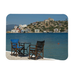 Europa, Grekland, Kastellorizo: stolar på kanten Magnet