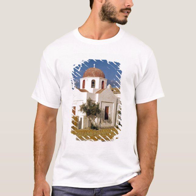 Europa, Grekland, Mykonos. Fiskenät torkade på T Shirt (Framsida)