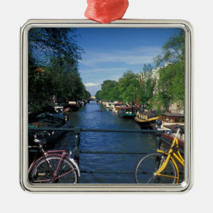Europa, Holland, Amsterdam, gul cykel och Julgransprydnad Metall