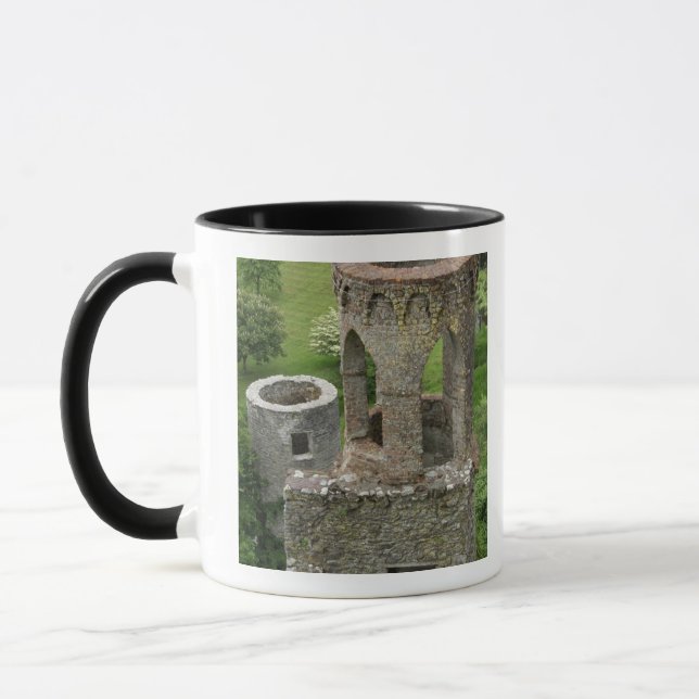 Europa, Irland, Blarney Castle. DEN HÄR BILDEN Mugg (Vänster)