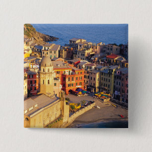 Europa, Italien, Cinque Terre. Byn Vernazza Knapp