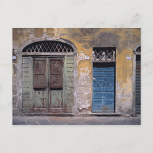 Europa, Italien, Lucca. Dessa gamla dörrar lägger Vykort